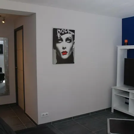 Le Prado De *